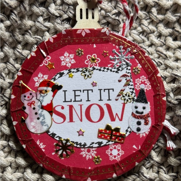 2 new 2.75”x2.75” Handmade Wooden Xmas ornaments “Merry & Bright”&”Happy…” $18 - Picture 8 of 9